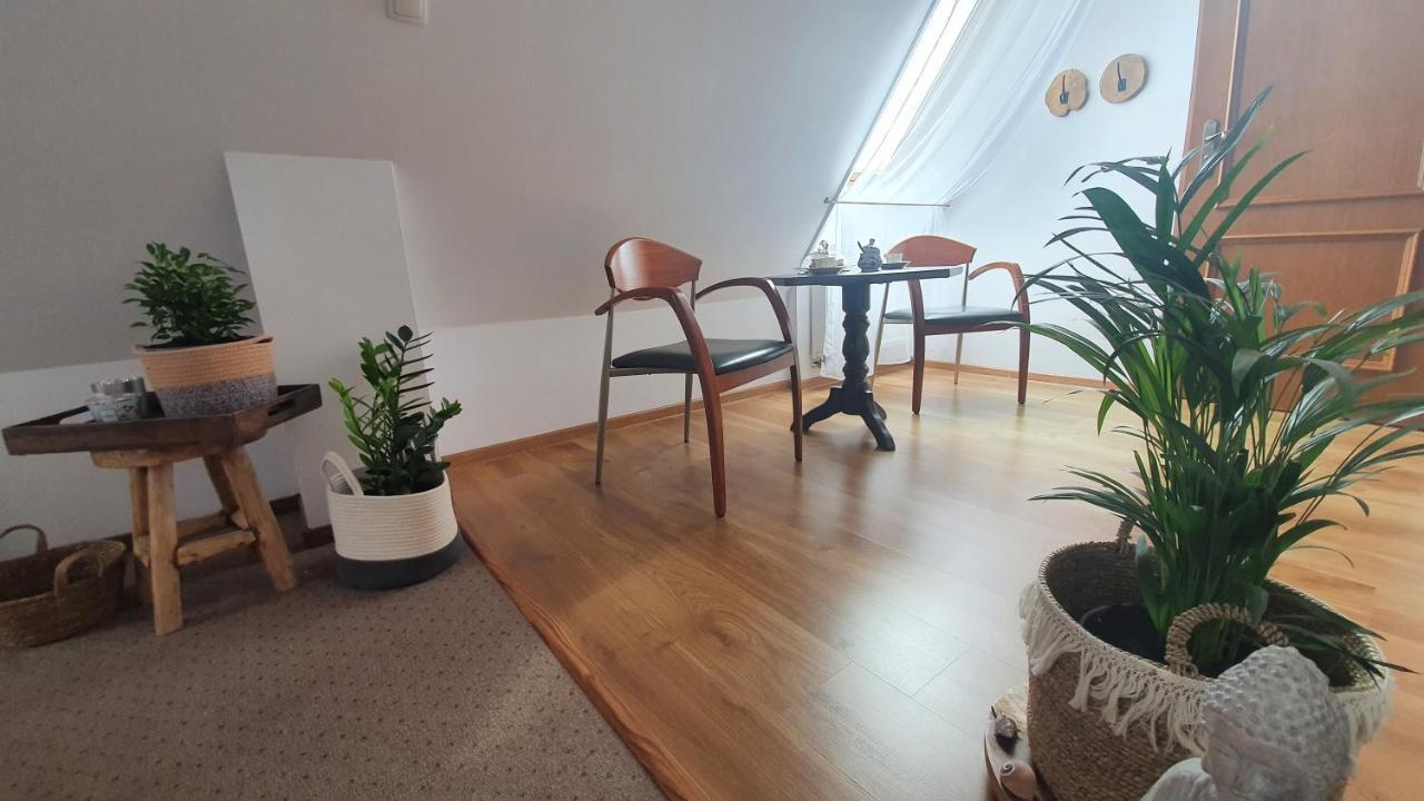 Hotel Siesta Swiebodzin Ngoại thất bức ảnh